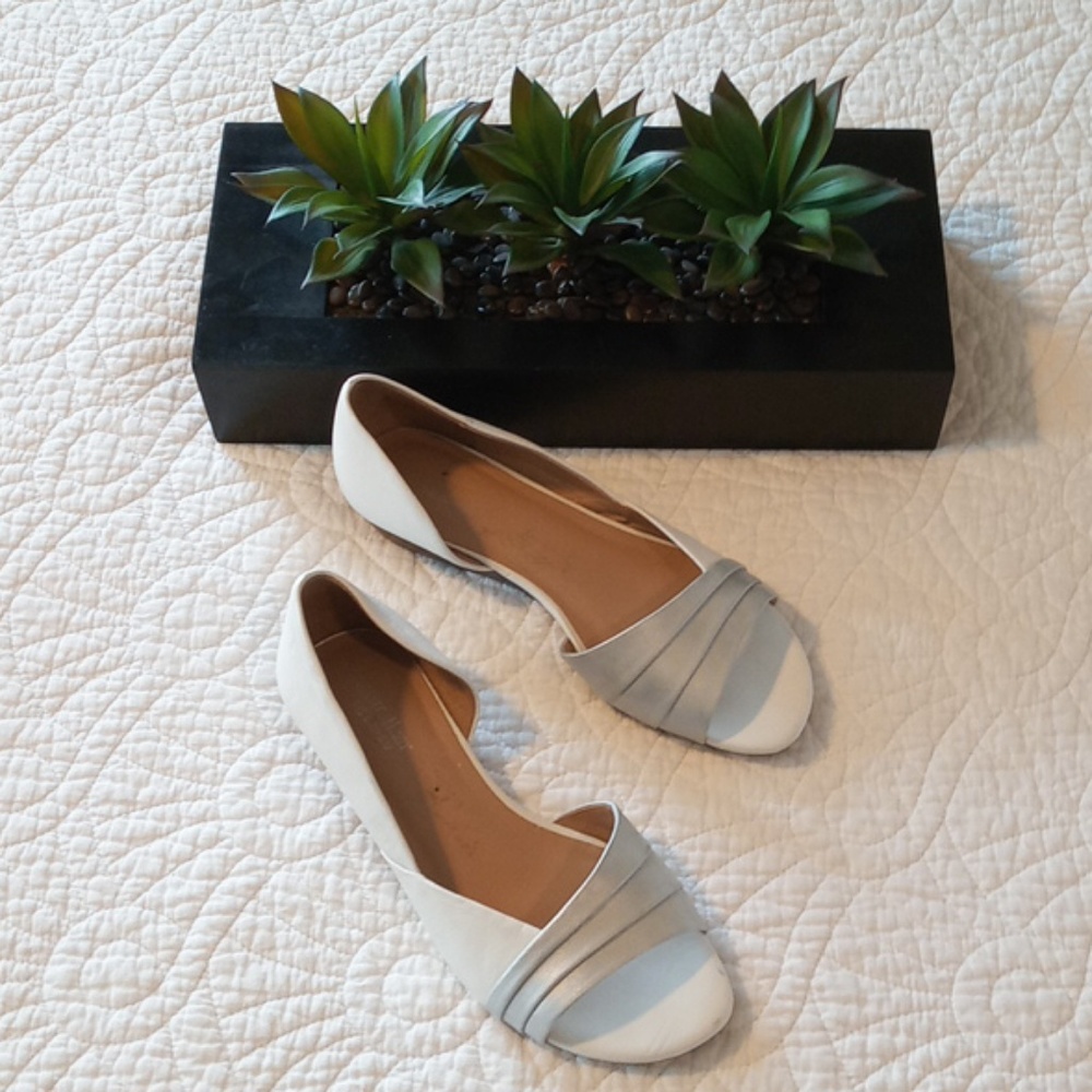 Naturalizer N5 leather